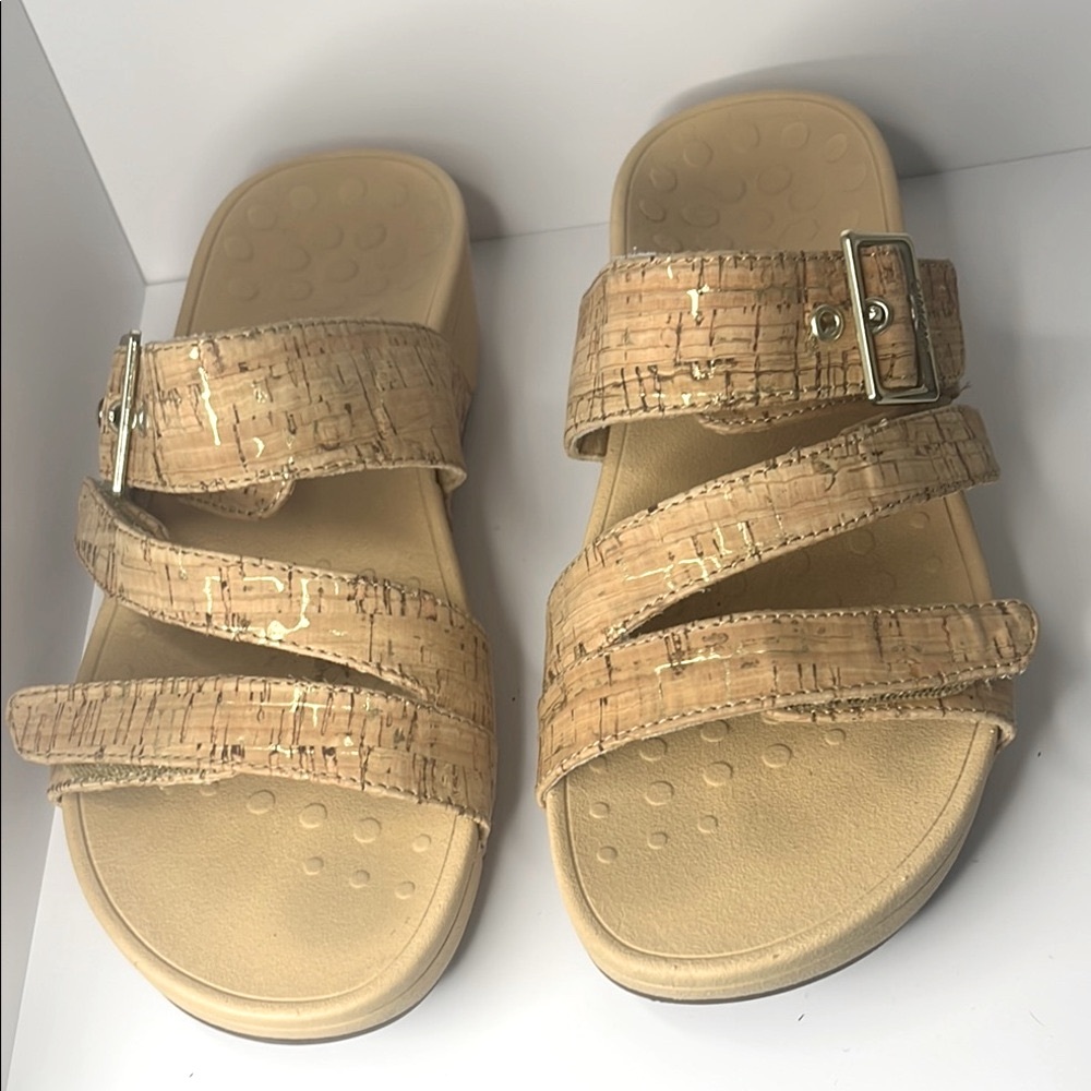 Vionic Tan Wedges with Gold Accents
